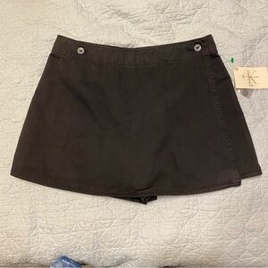 Calvin Klein khakis skort